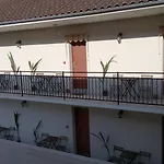 Hotel Montespan 3*
