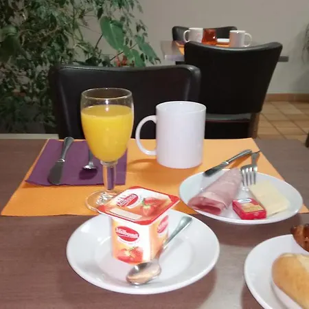 Montespan Hotel