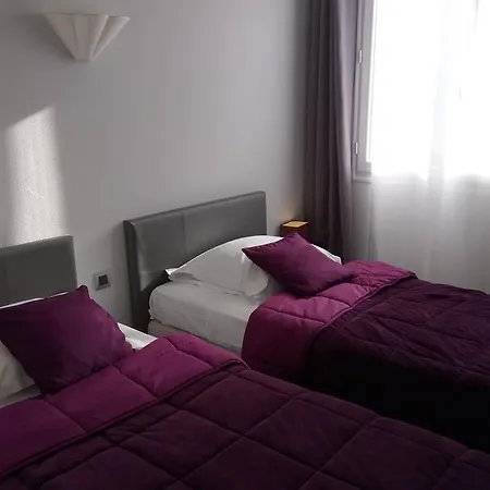 Hotel Montespan Lussac-les-Châteaux