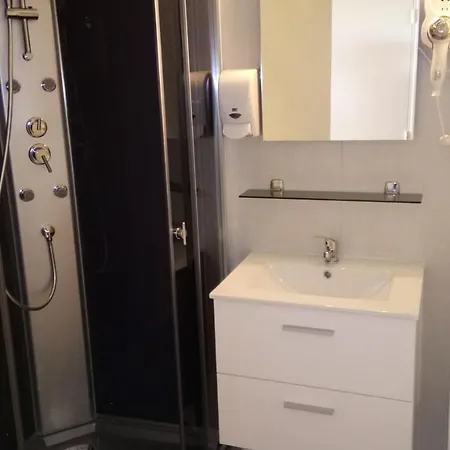 Montespan Hotel Lussac-les-Châteaux