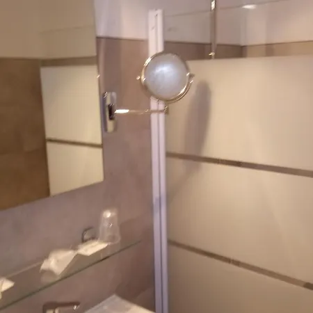 Montespan Hotel Lussac-les-Châteaux