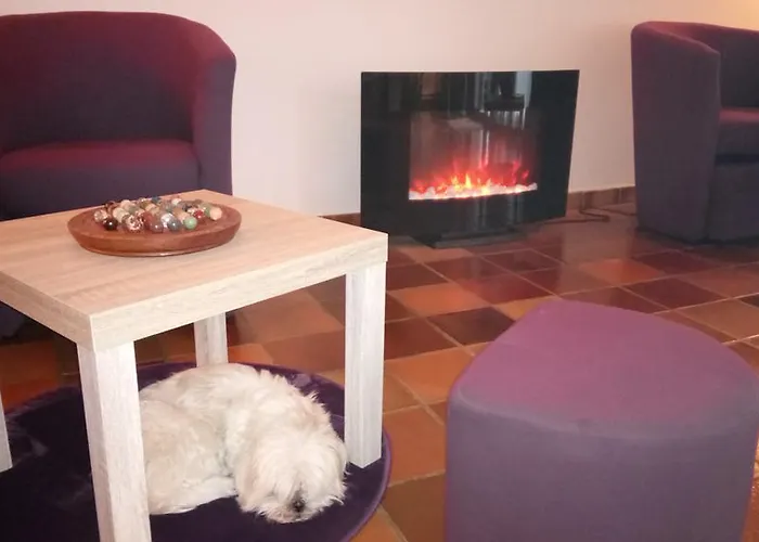 Montespan Lussac-les-Chateaux